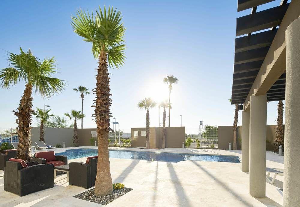 Courtyard By Marriott Hermosillo Esterno foto