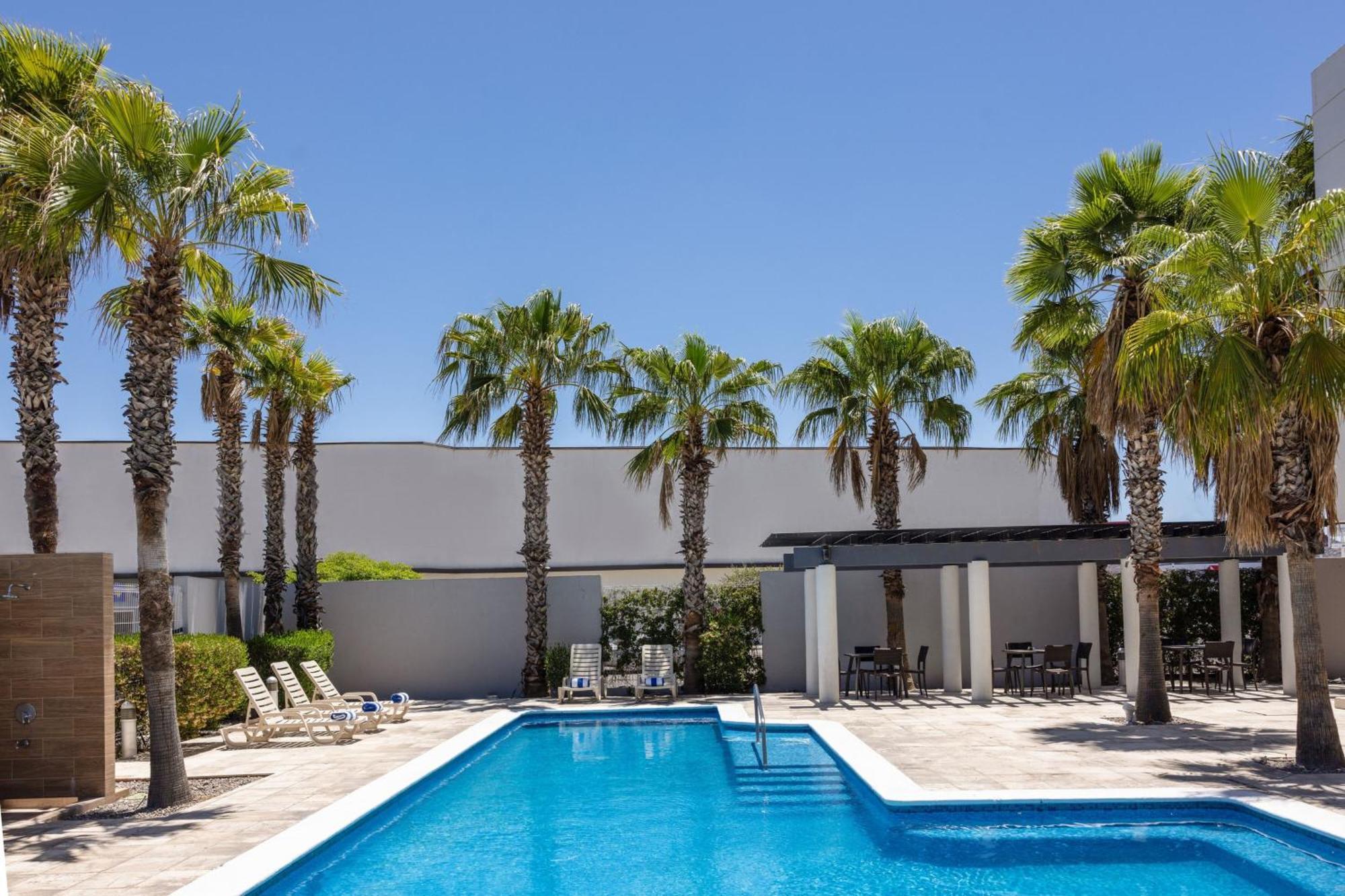 Courtyard By Marriott Hermosillo Esterno foto