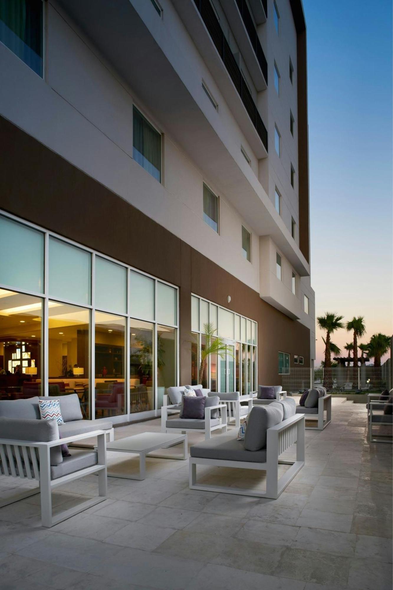 Courtyard By Marriott Hermosillo Esterno foto
