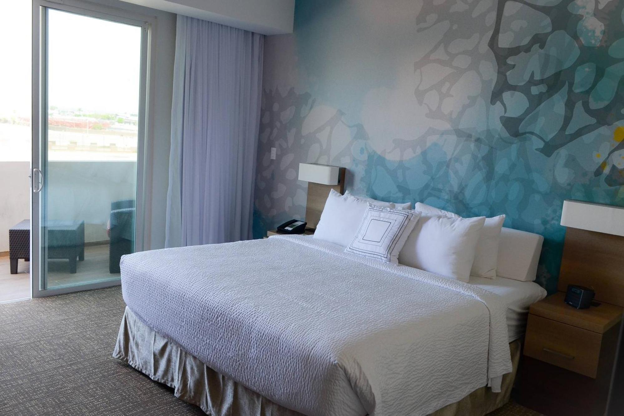 Courtyard By Marriott Hermosillo Esterno foto