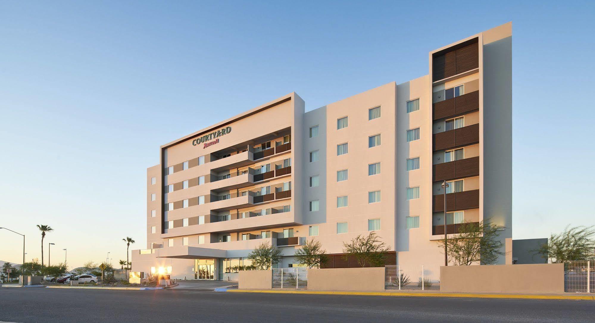 Courtyard By Marriott Hermosillo Esterno foto
